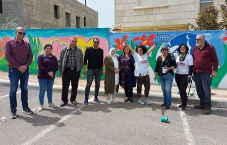 يوم الاعمال التطوعية في مدرسة عمر بن الخطاب في باقه الغربيه